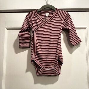 Kate Quinn Organic Cotton baby one piece 6-12M purple pink stripe
